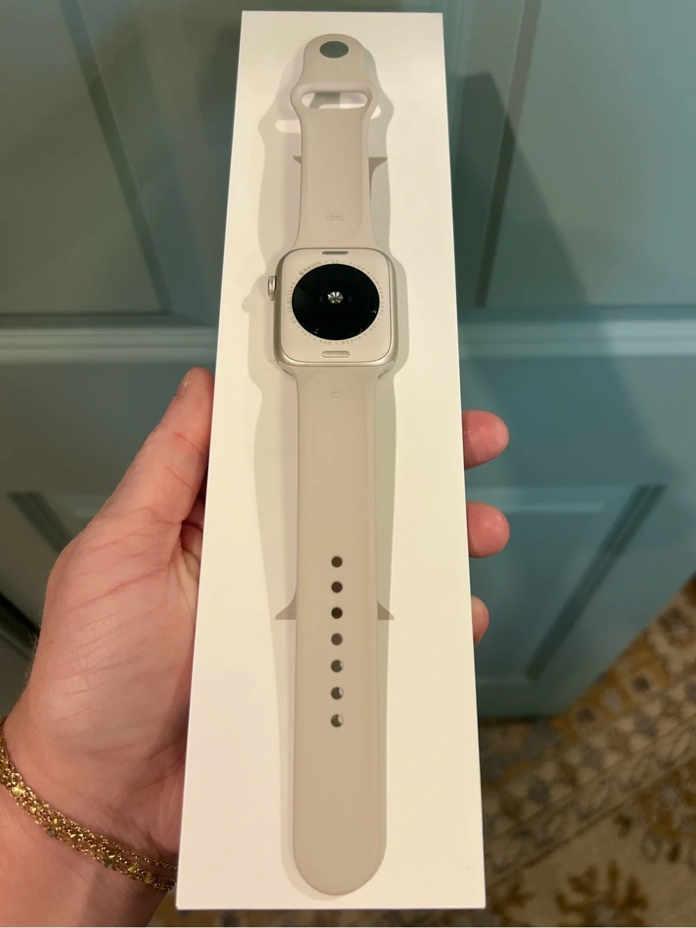 ✨Apple Watch SE 2 Cellular 44mm Starlight Aluminum Case with Starlight - M/L✨